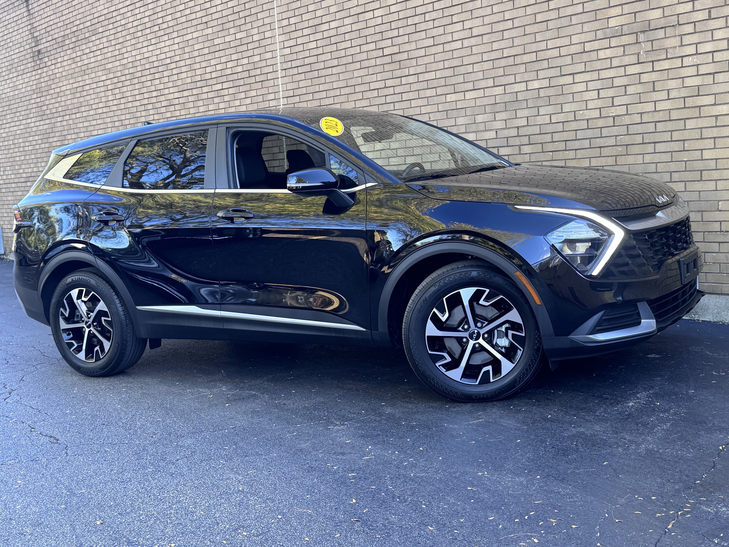 2023 Kia Sportage EX photo 4
