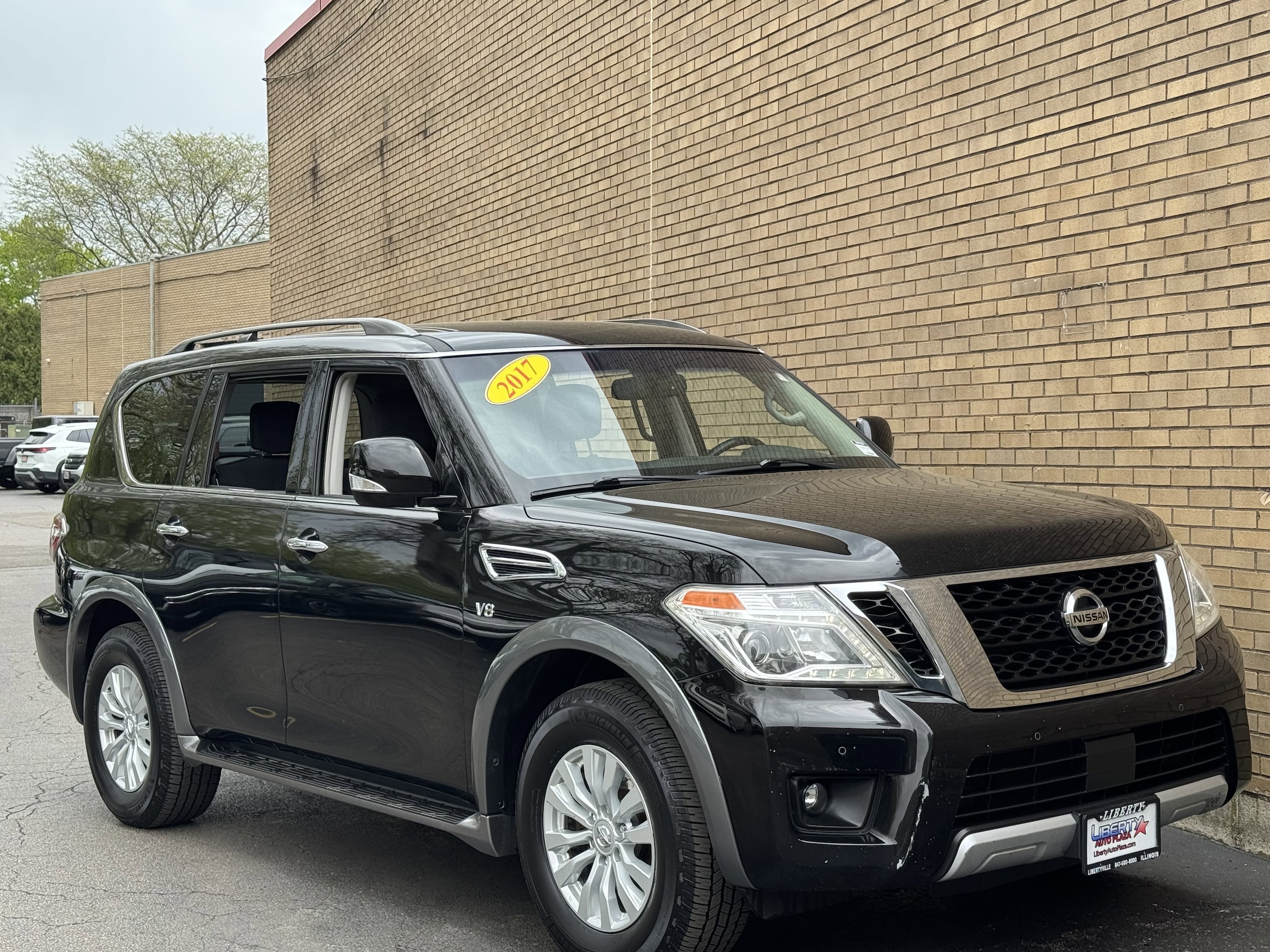 Used 2017 Nissan Armada SV with VIN JN8AY2NC0H9505284 for sale in Libertyville, IL