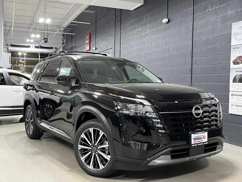 New 2026 Nissan Pathfinder Platinum SUV