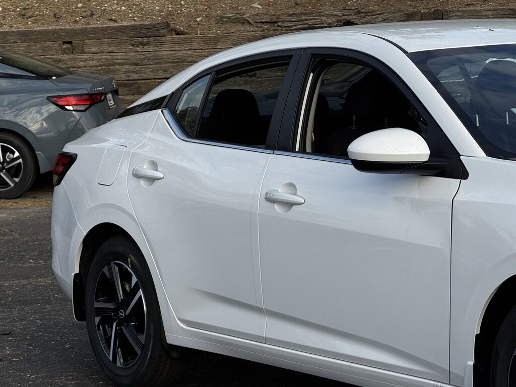 New 2025 Nissan Sentra SV Sedan