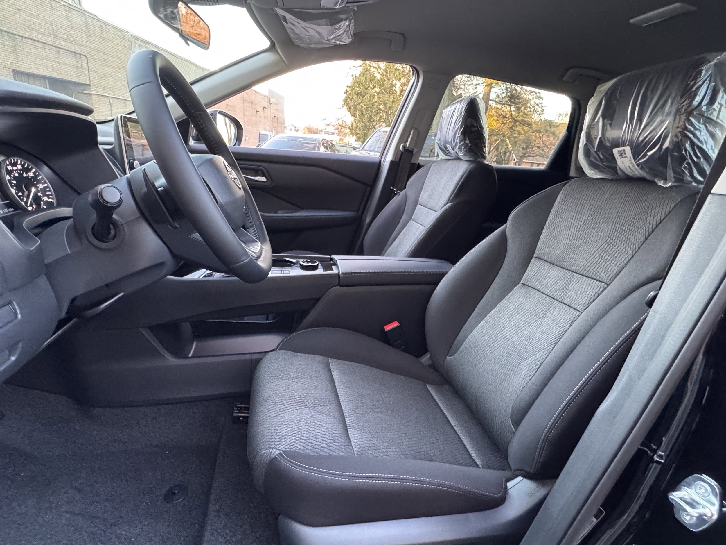 2026 Nissan Rogue SV - Photo 24