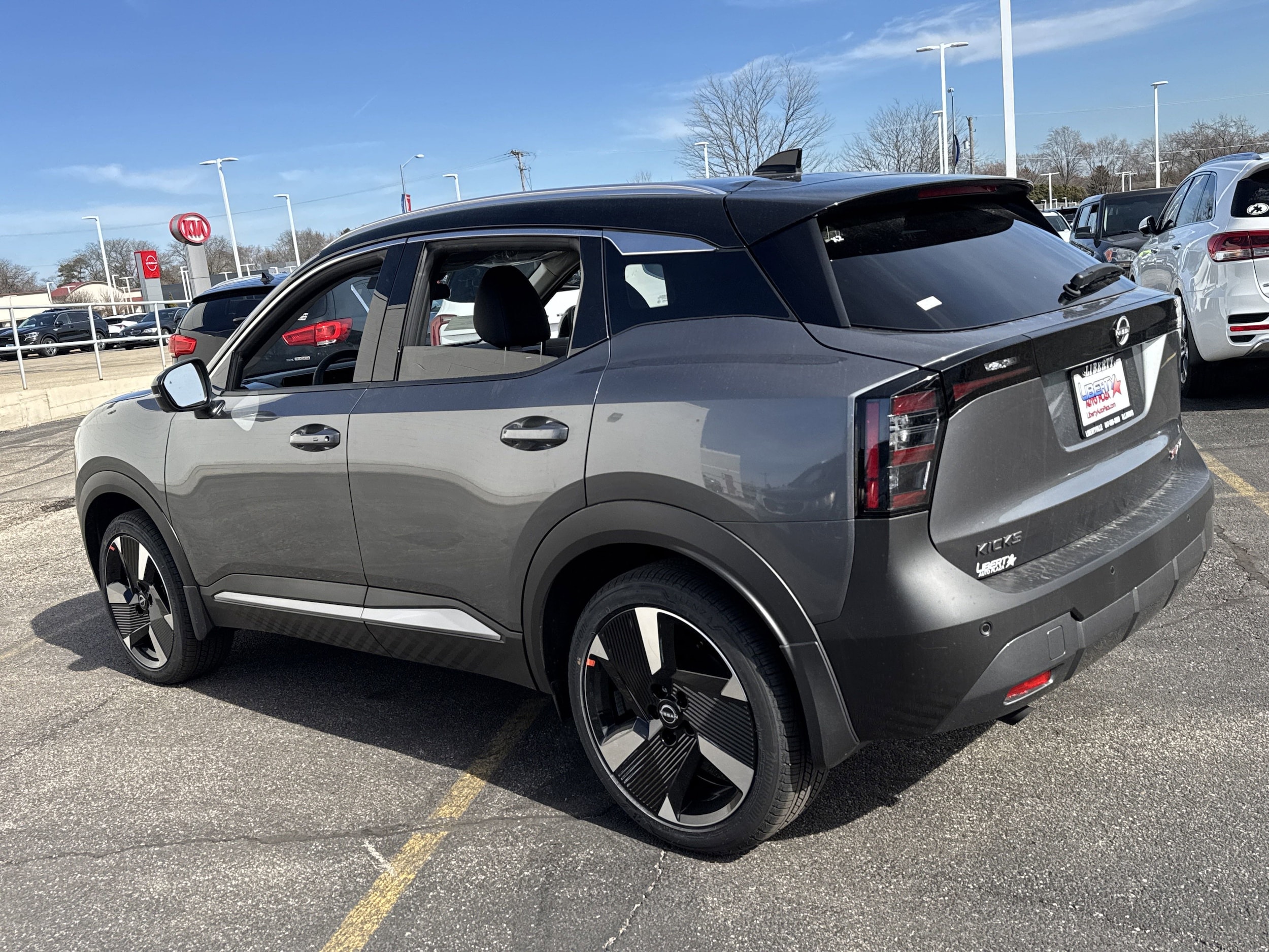 2025 Nissan Kicks SR AWD - Photo 36