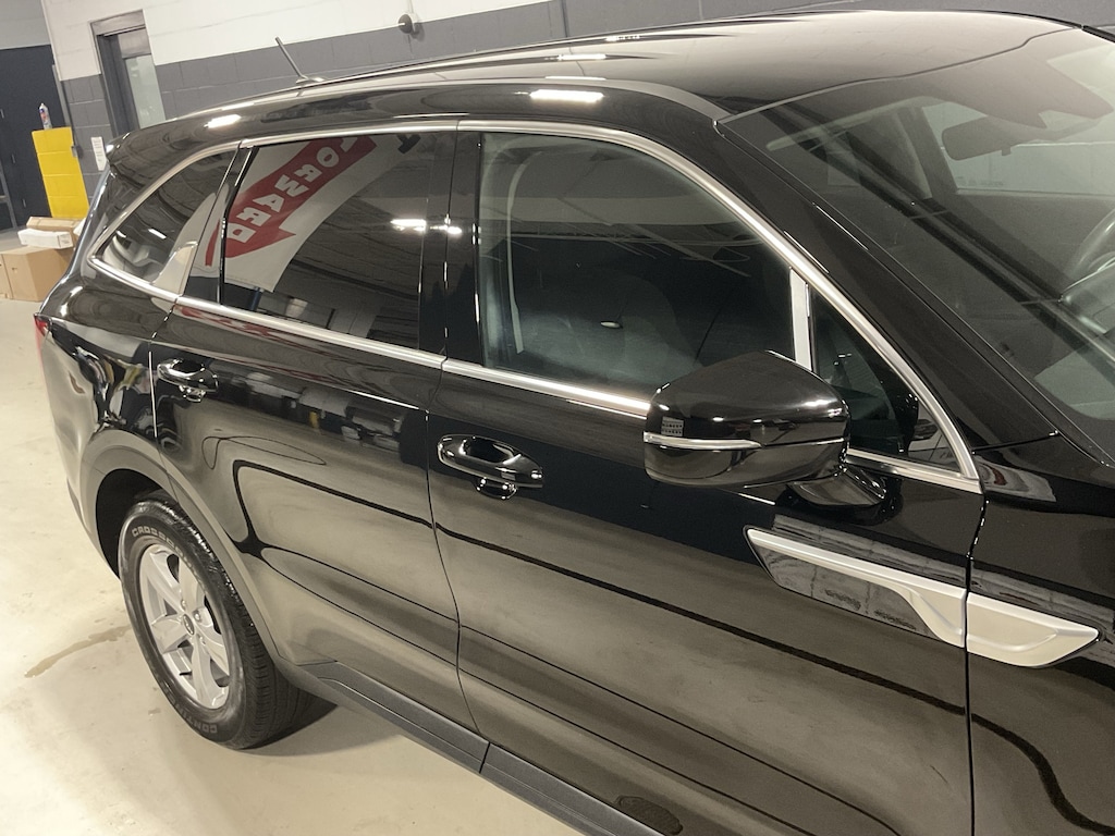 Used 2023 Kia Sorento LX SUV