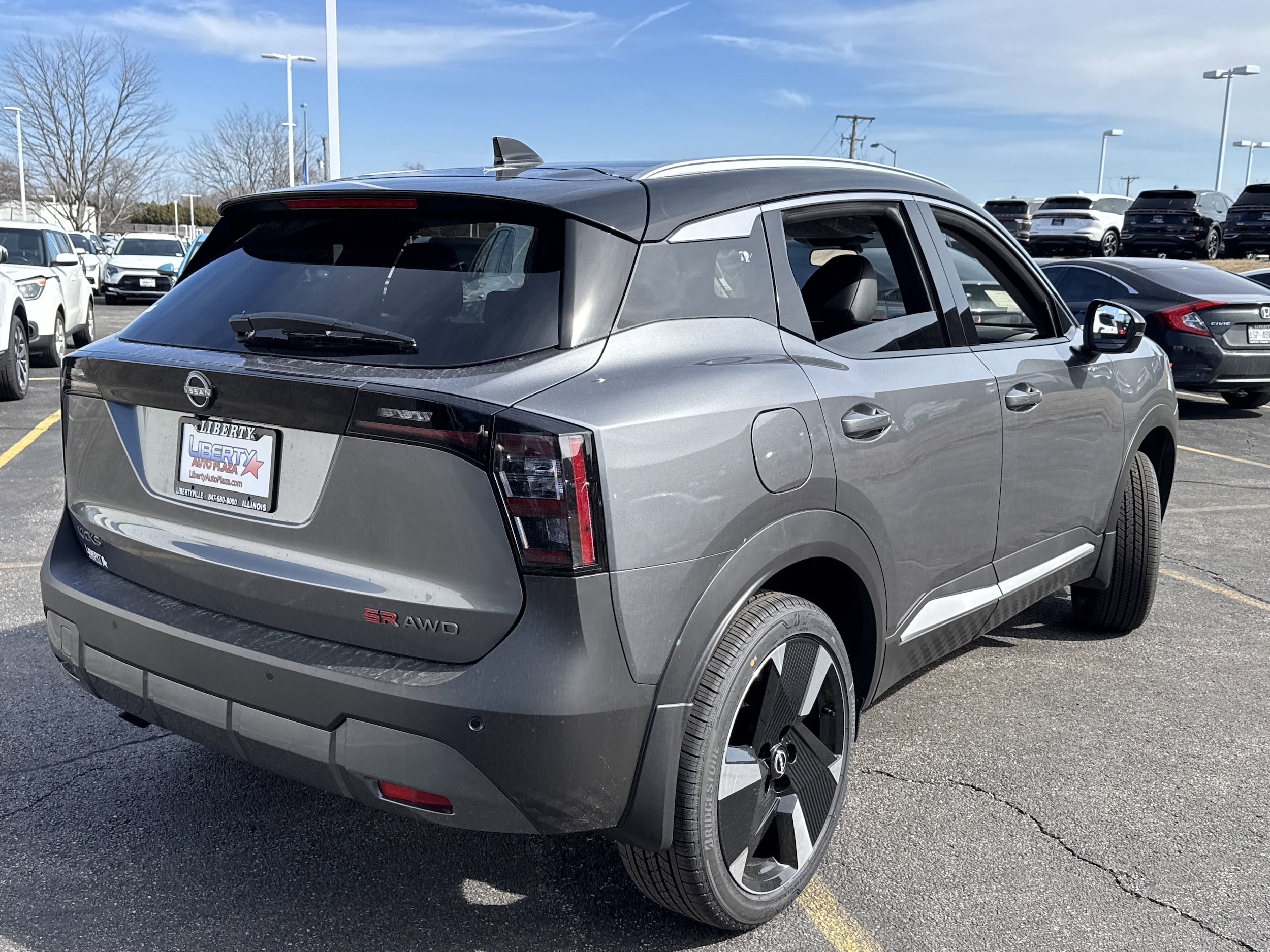 2025 Nissan Kicks SR AWD - Photo 10