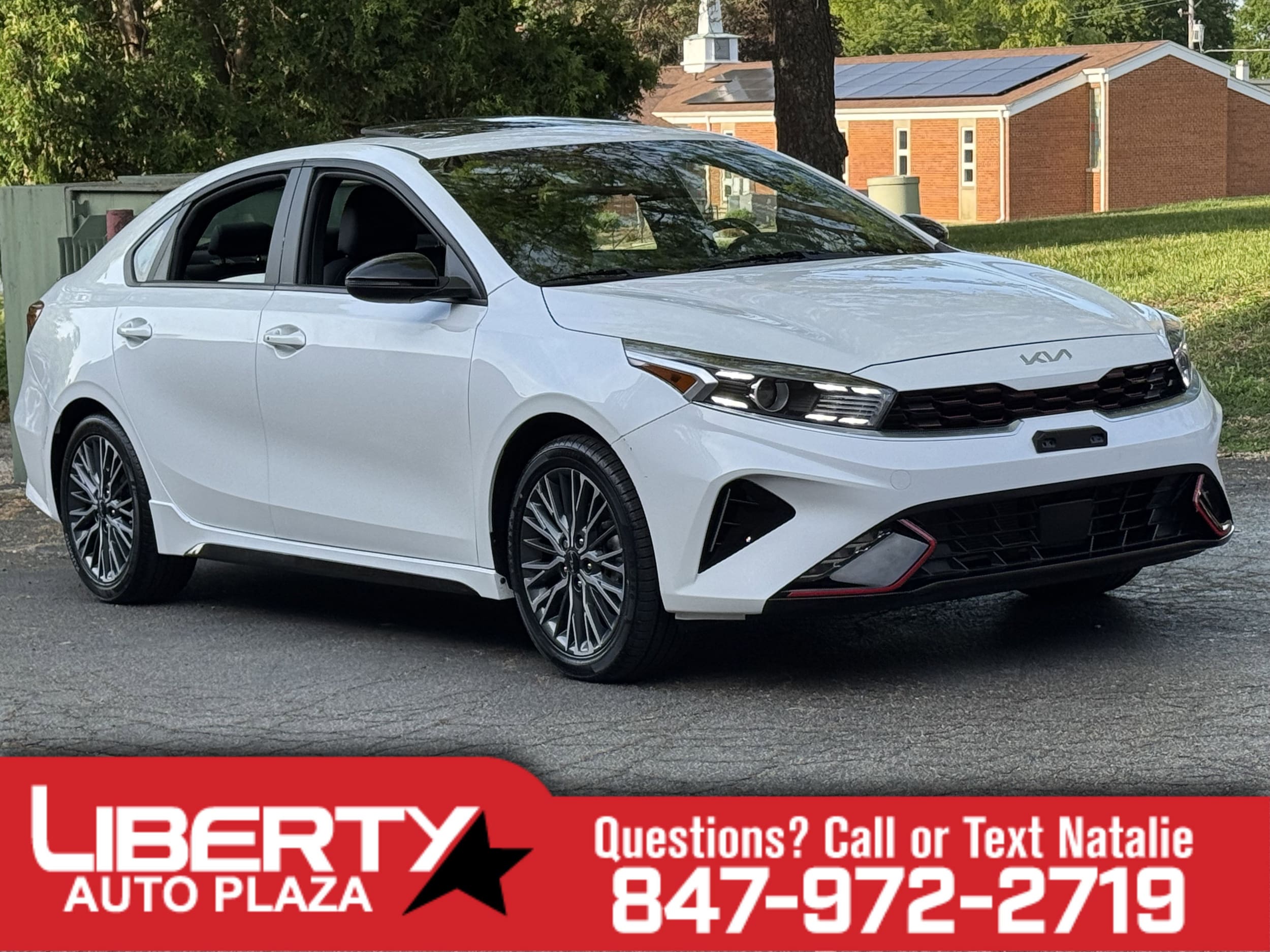 2023 Kia Forte GT-Line AT's photo