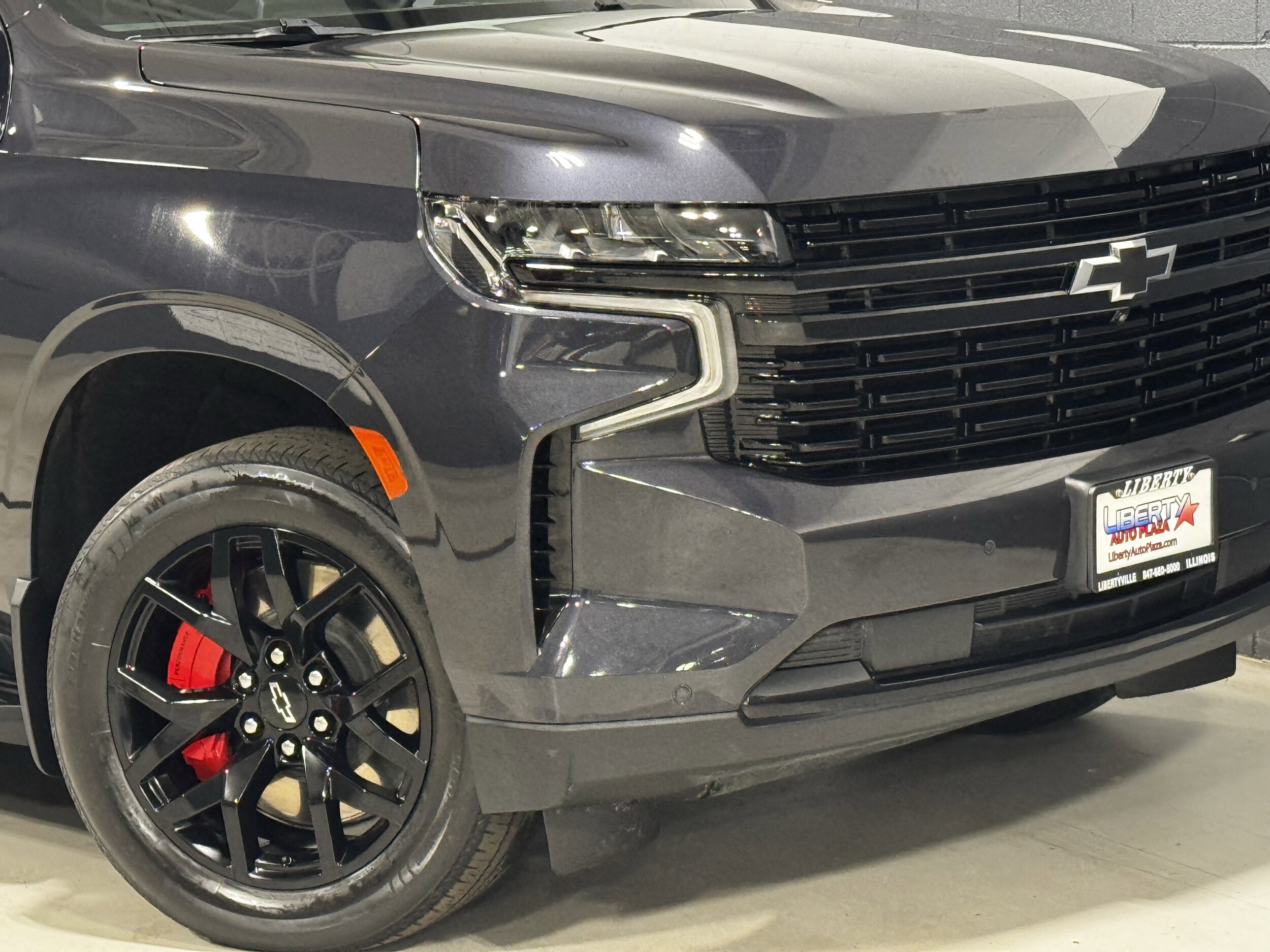 2023 Chevrolet Tahoe RST photo 3