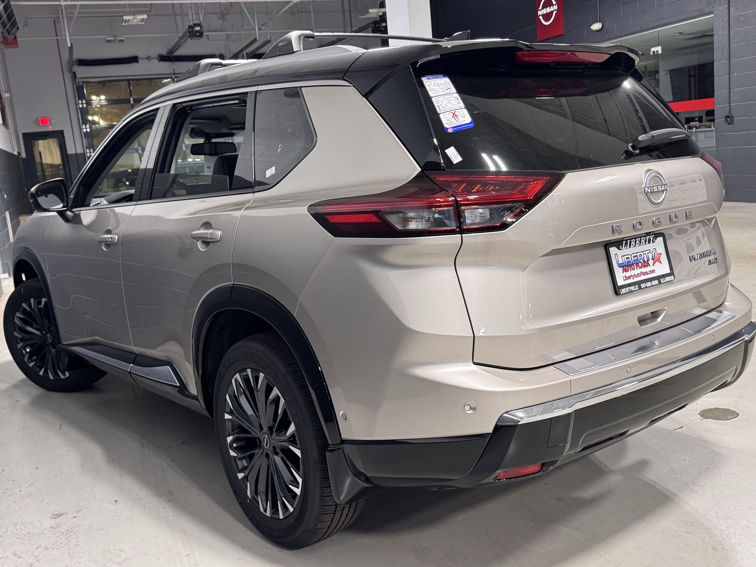 2026 Nissan Rogue Platinum - Photo 22