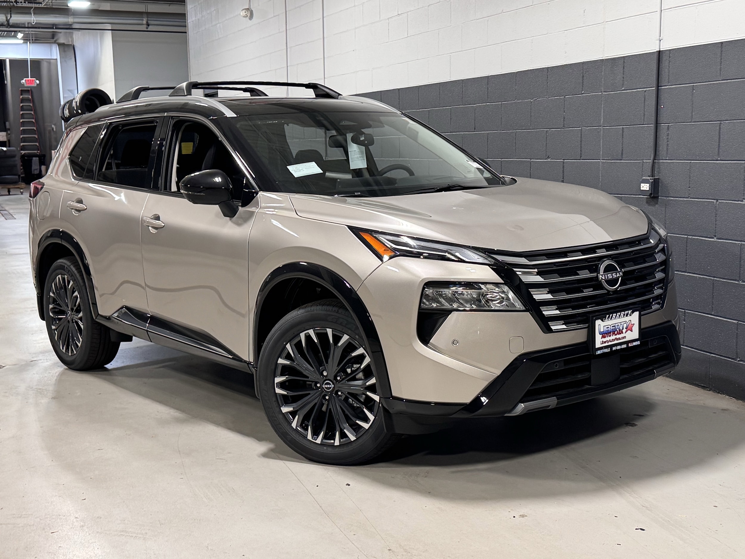 2026 Nissan Rogue Platinum - Photo 5