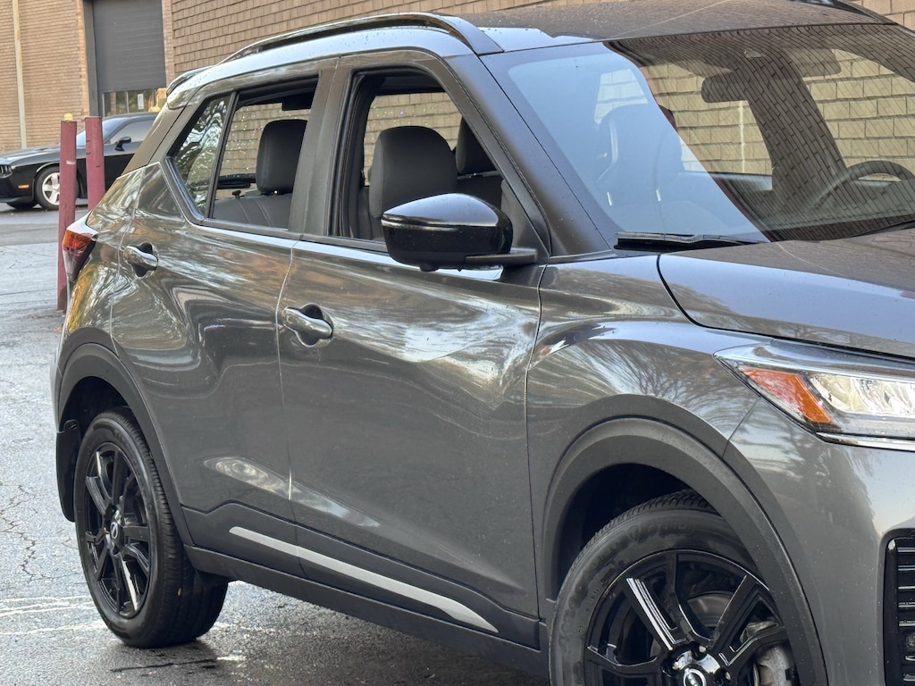 Used 2024 Nissan Kicks SR SUV