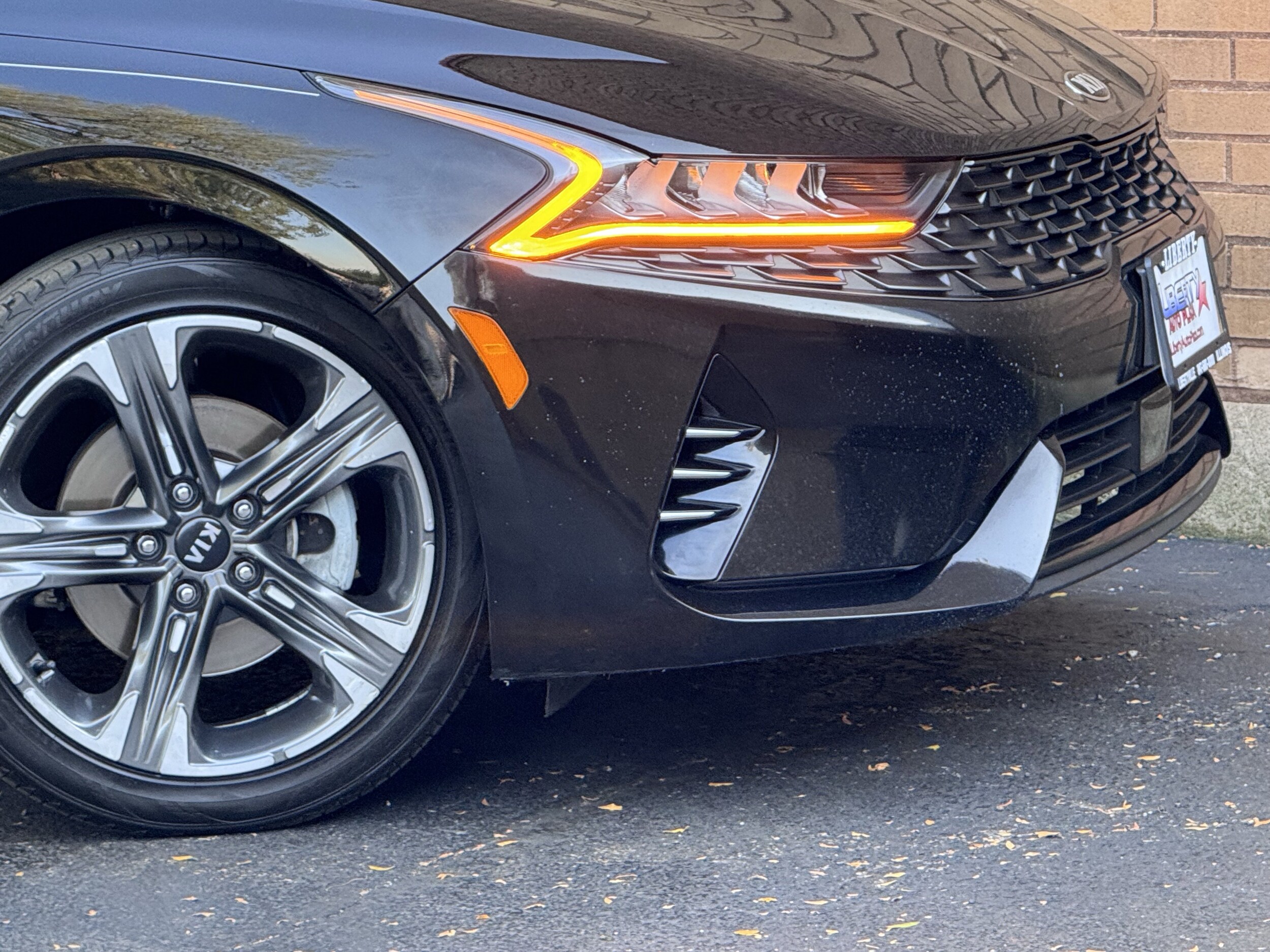 2021 Kia K5 EX photo 3