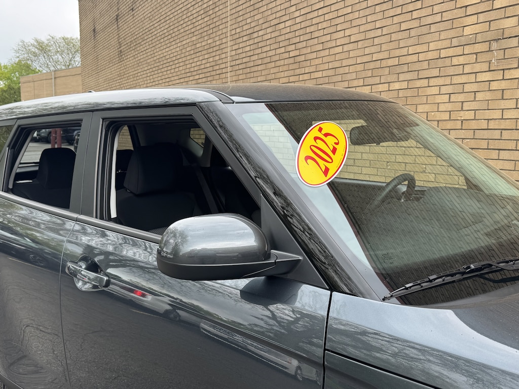 Used 2025 Kia Soul LX Hatchback