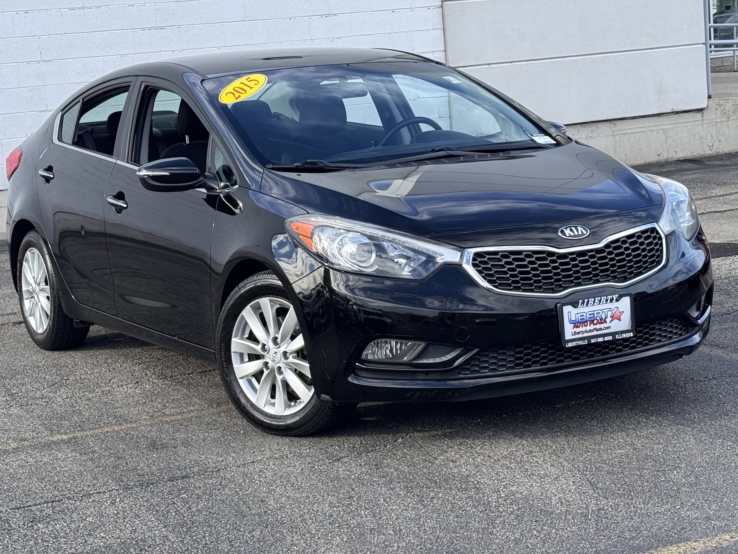 Used 2015 Kia Forte EX with VIN KNAFX4A84F5290690 for sale in Libertyville, IL