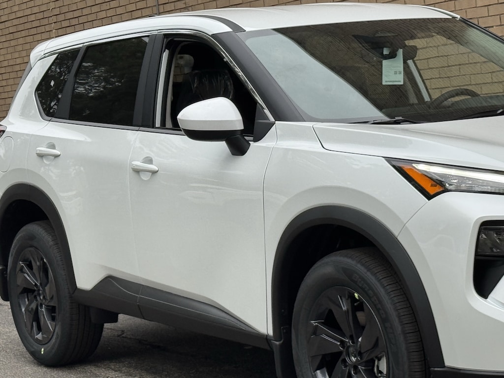 New 2026 Nissan Rogue SV SUV
