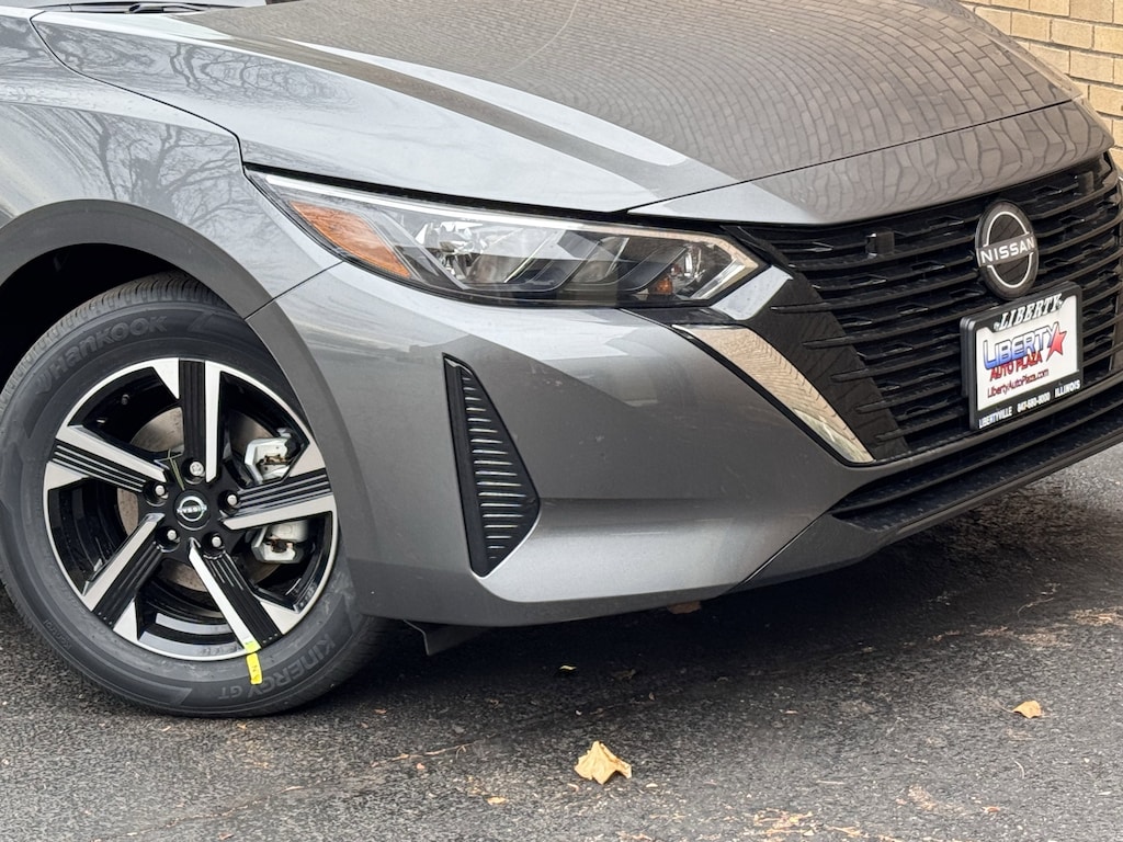 New 2025 Nissan Sentra SV Sedan