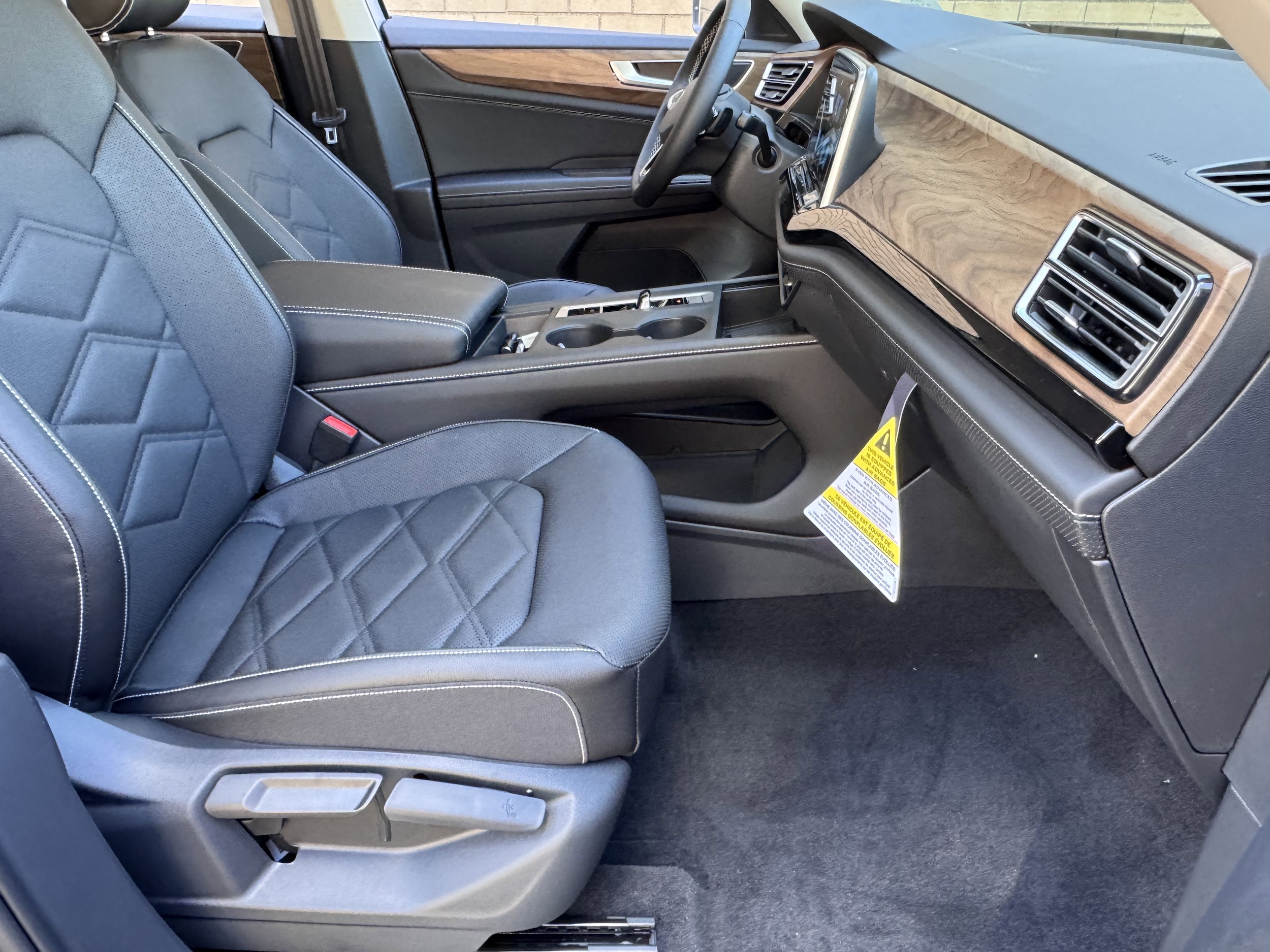 2026 Volkswagen Atlas SE - Photo 15