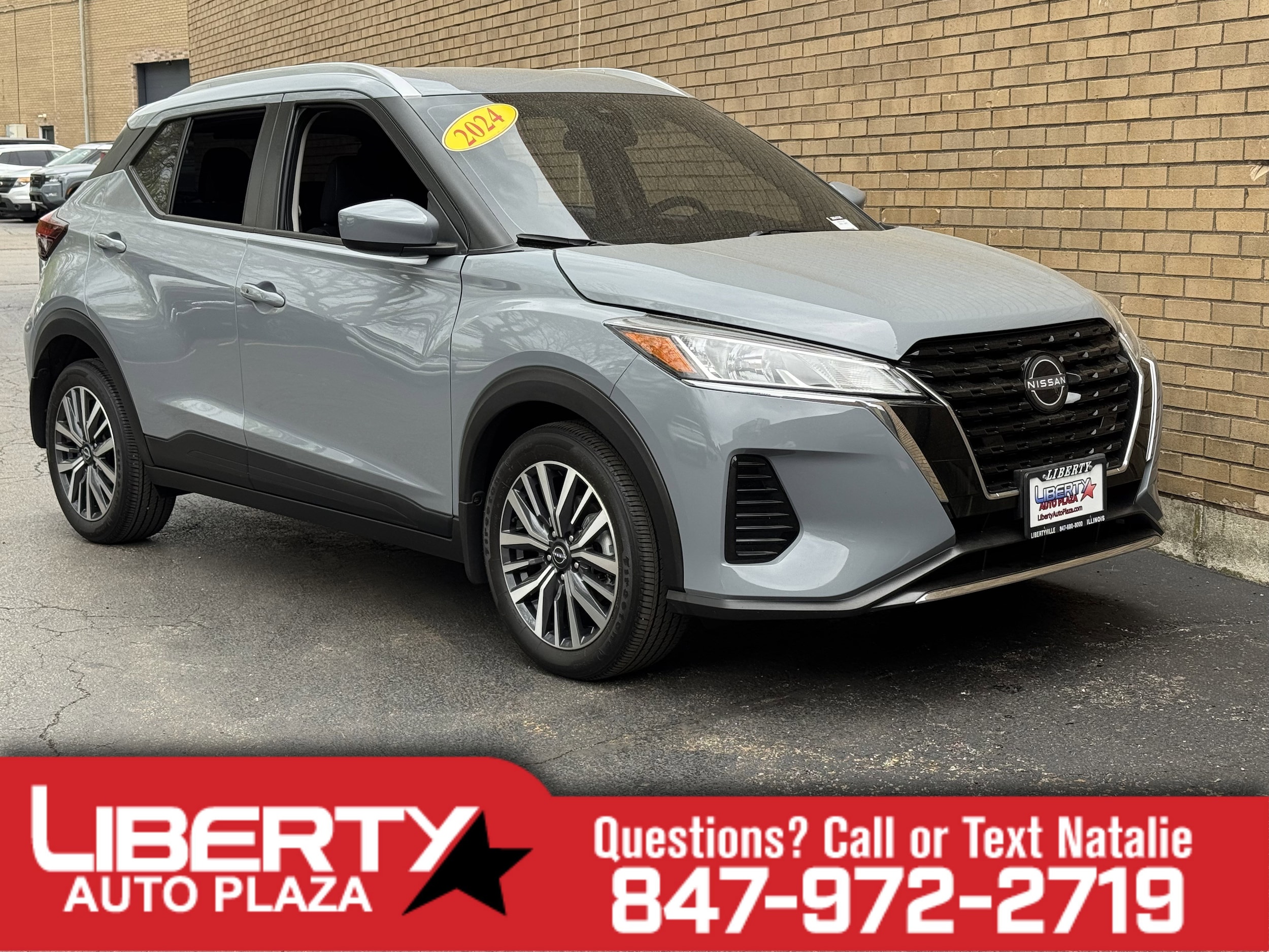 2024 Nissan Kicks 1.6 SV's photo