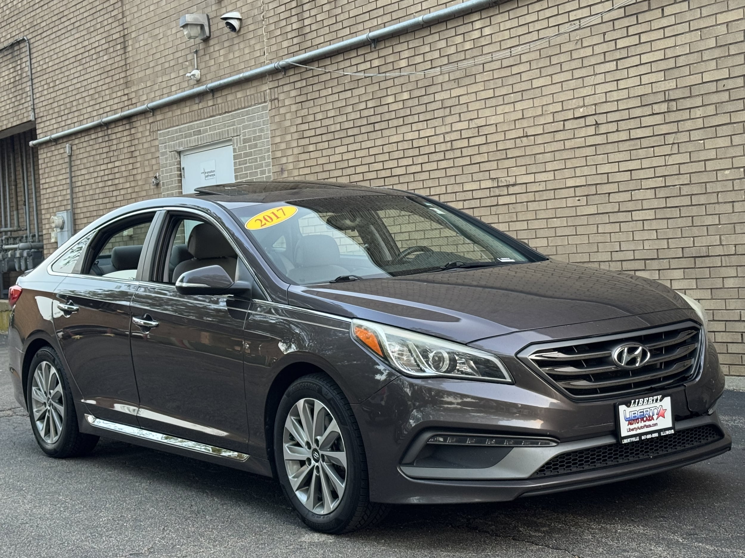 Used 2017 Hyundai Sonata Sport with VIN 5NPE34AF8HH590941 for sale in Libertyville, IL