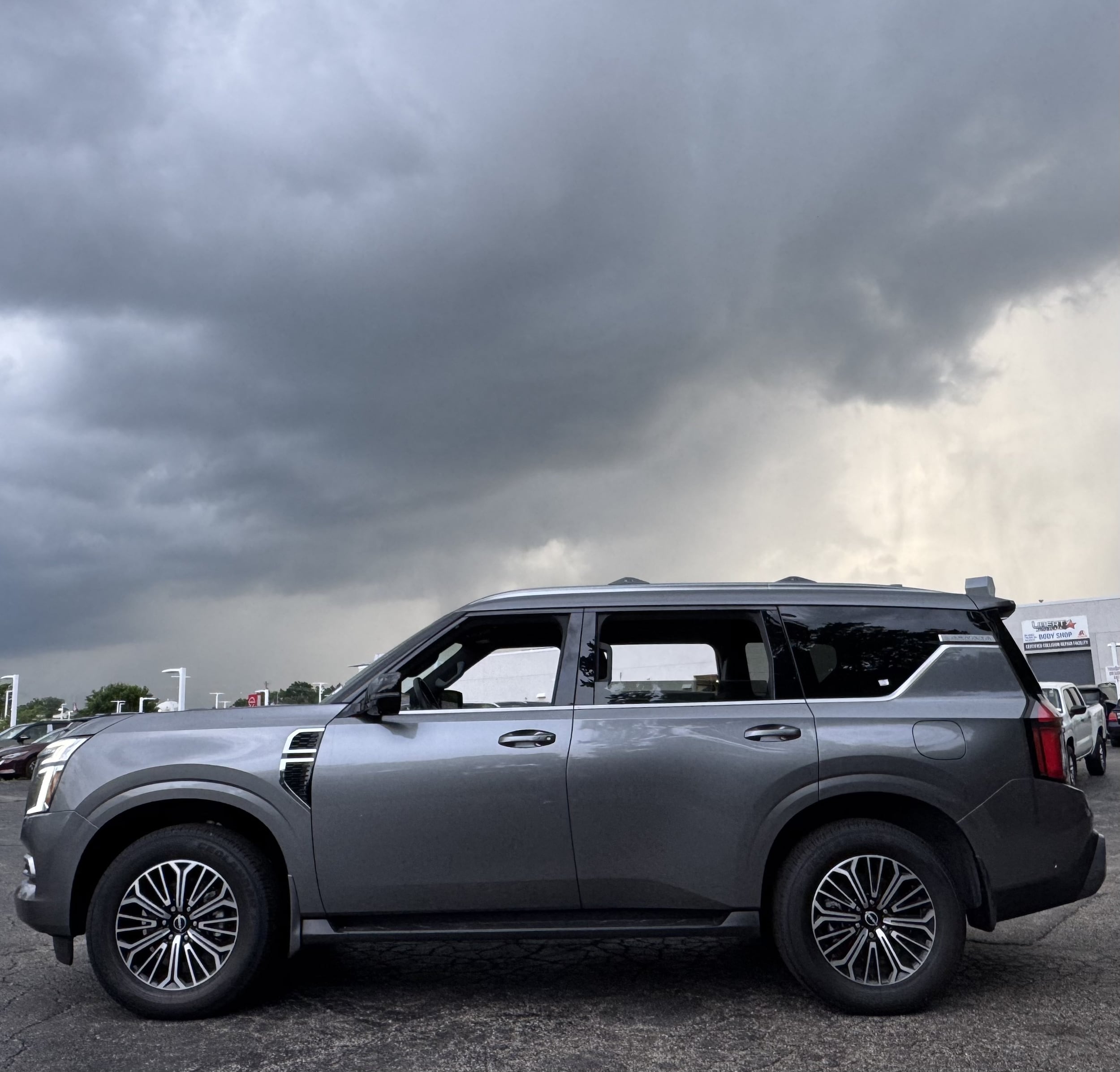 2026 Nissan Armada Platinum - Photo 40