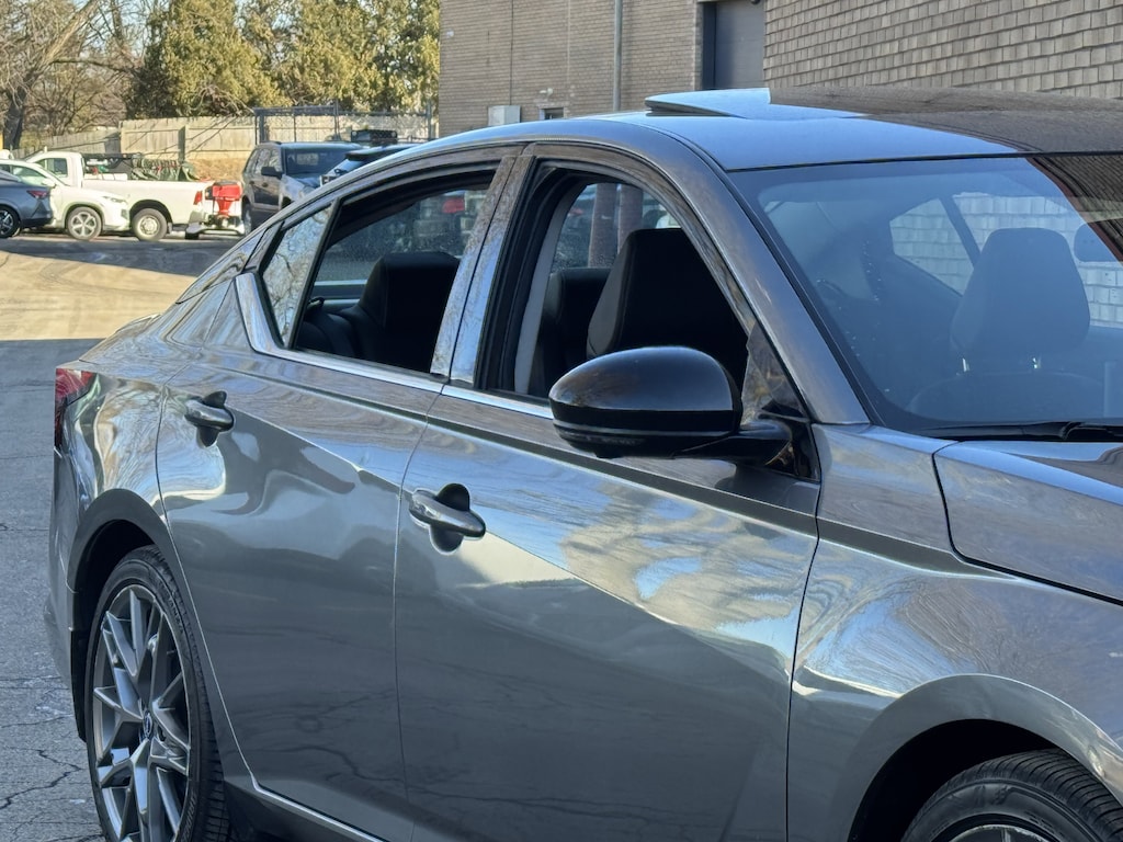 Used 2023 Nissan Altima SR VC-Turbo Sedan