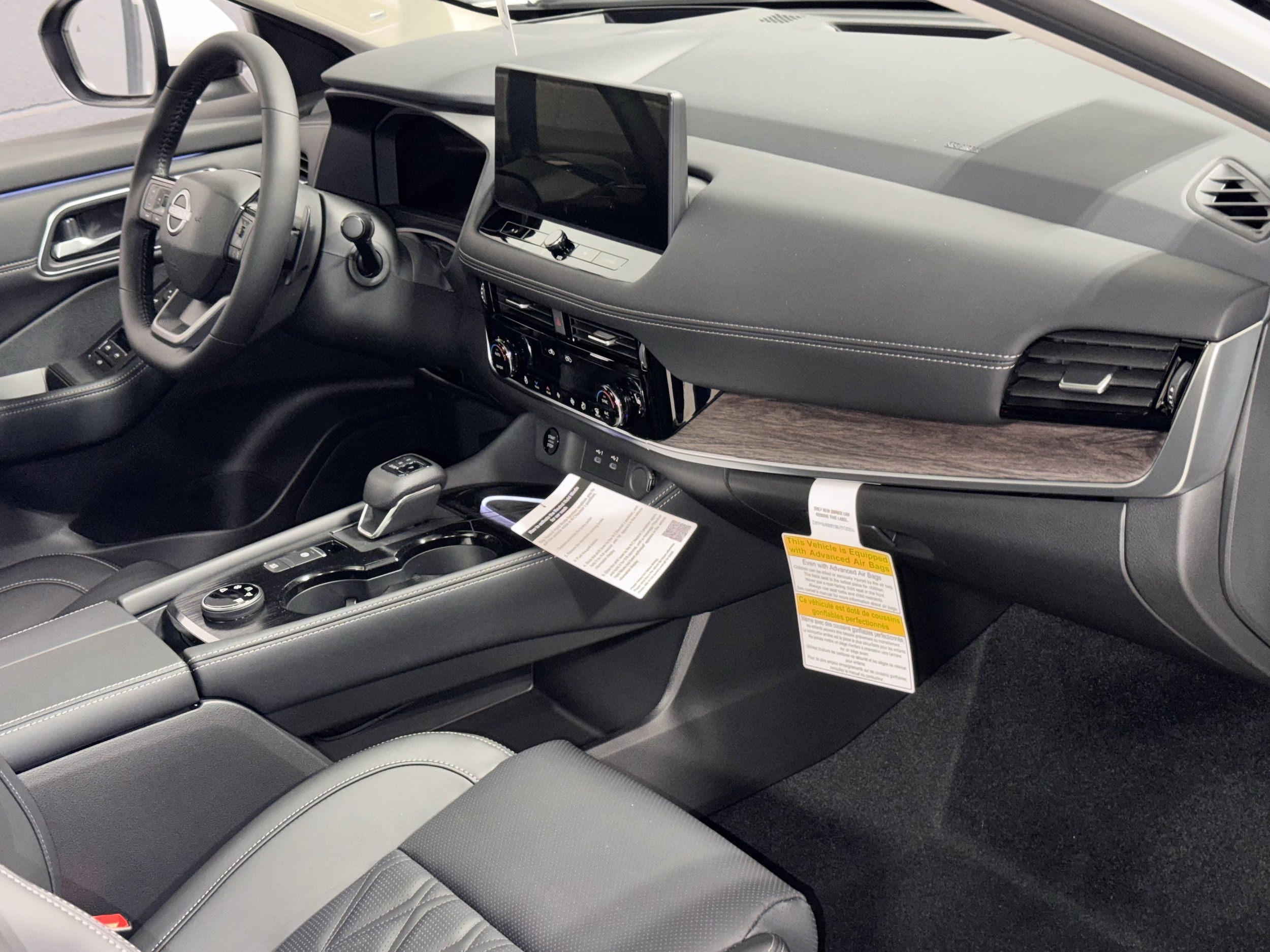 2026 Nissan Rogue Platinum - Photo 14