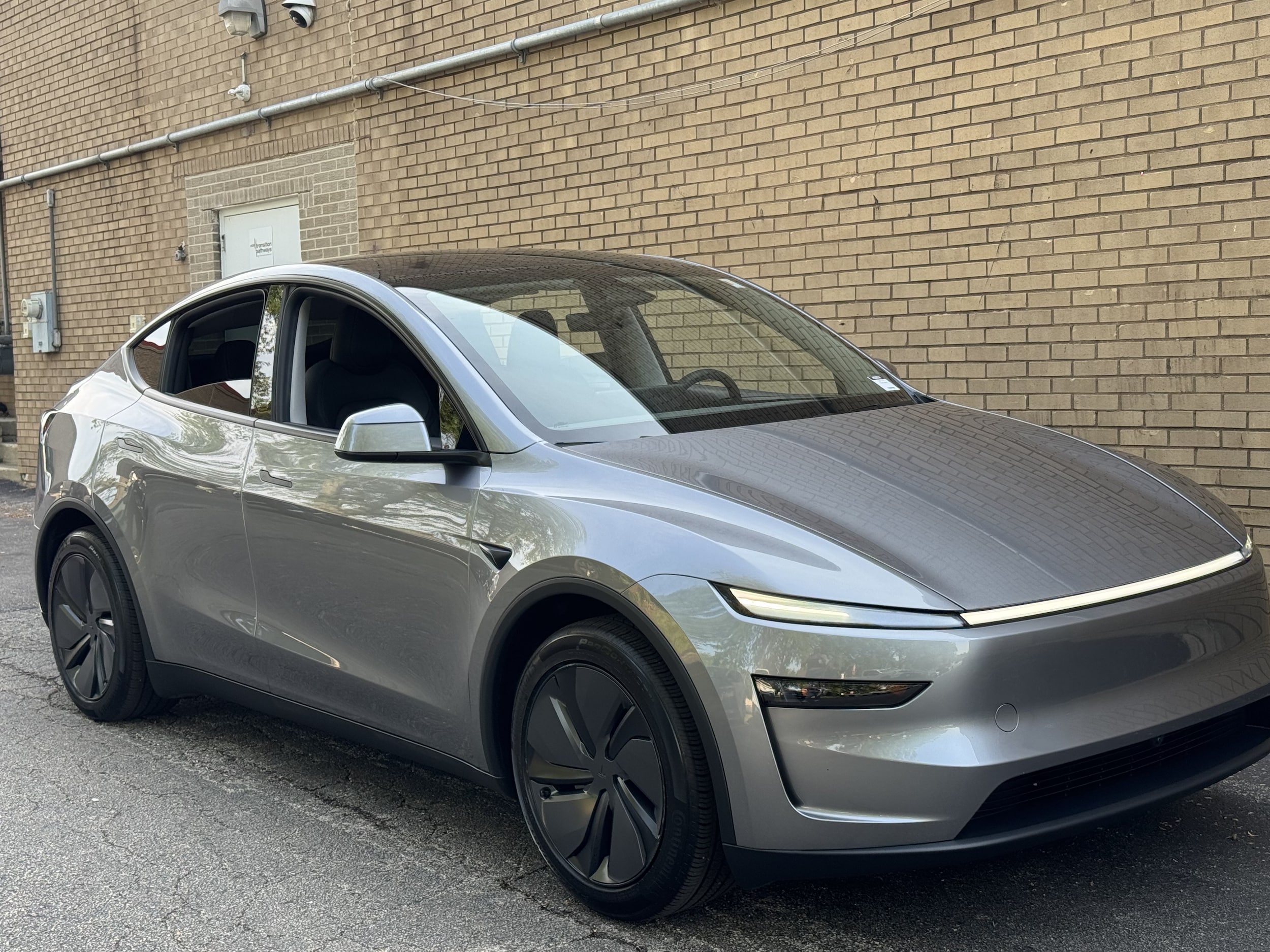 Used 2026 Tesla Model Y Long Range Launch Series with VIN 7SAYGDEE0TF400367 for sale in Libertyville, IL