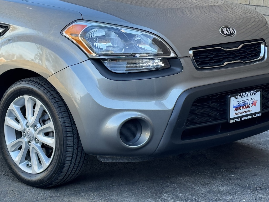 Used 2013 Kia Soul Base Hatchback