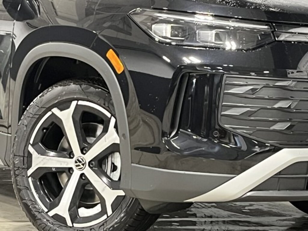 Used 2026 Volkswagen Tiguan 2.0T SE SUV