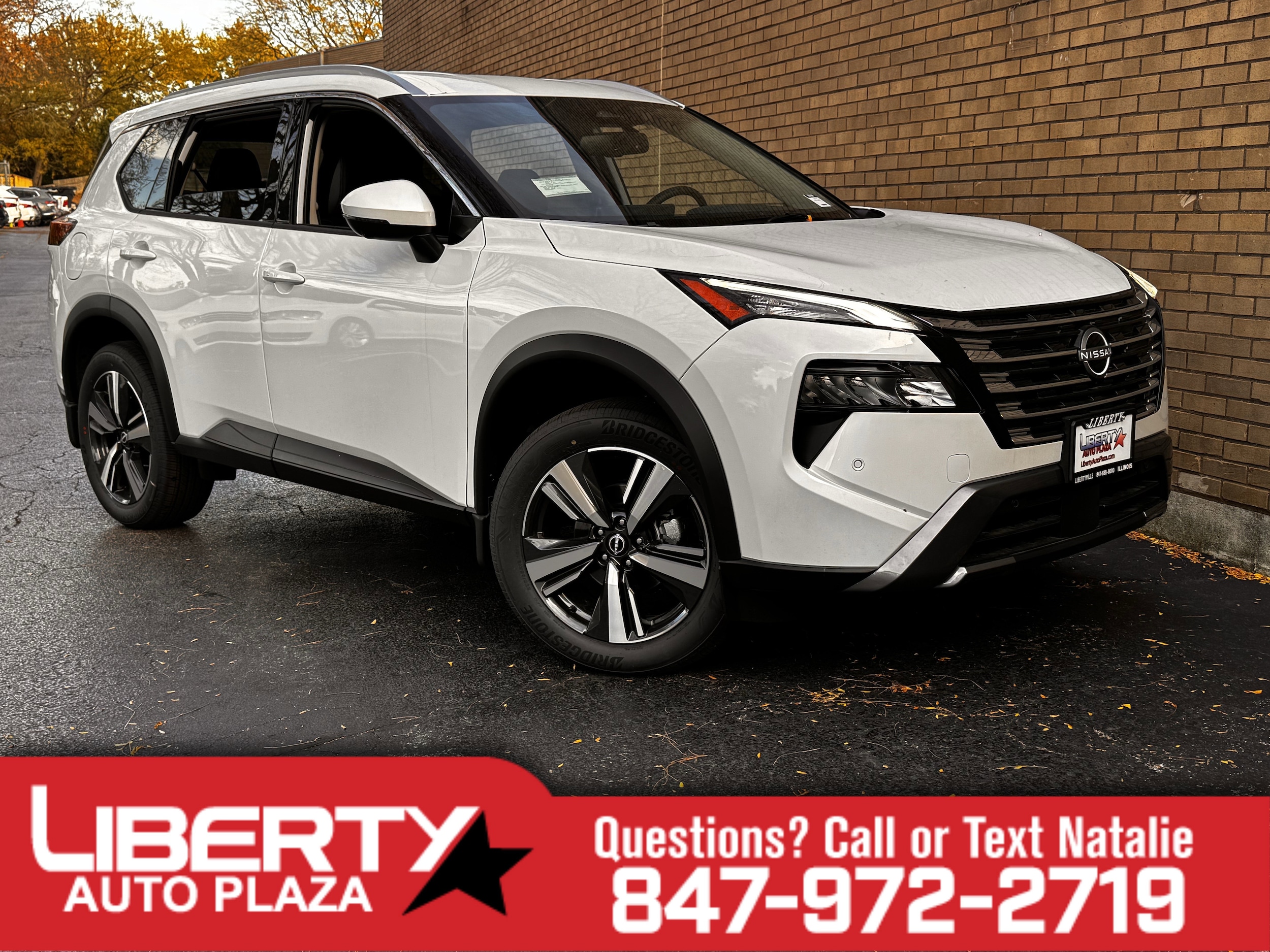 2025 Nissan Rogue SL's photo