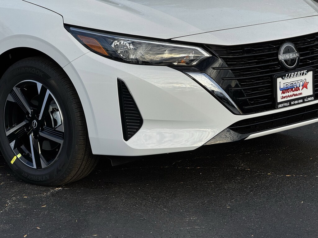 New 2025 Nissan Sentra SV Sedan