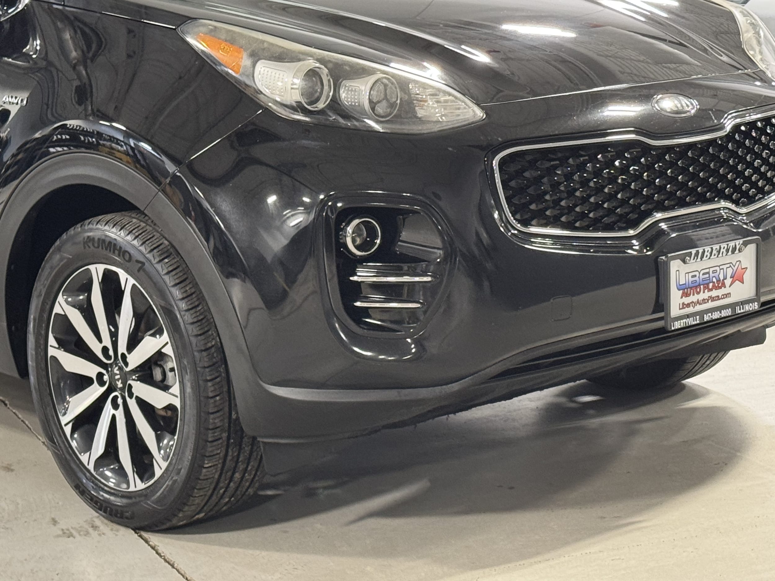 Used 2019 Kia Sportage EX with VIN KNDPNCAC1K7509583 for sale in Libertyville, IL