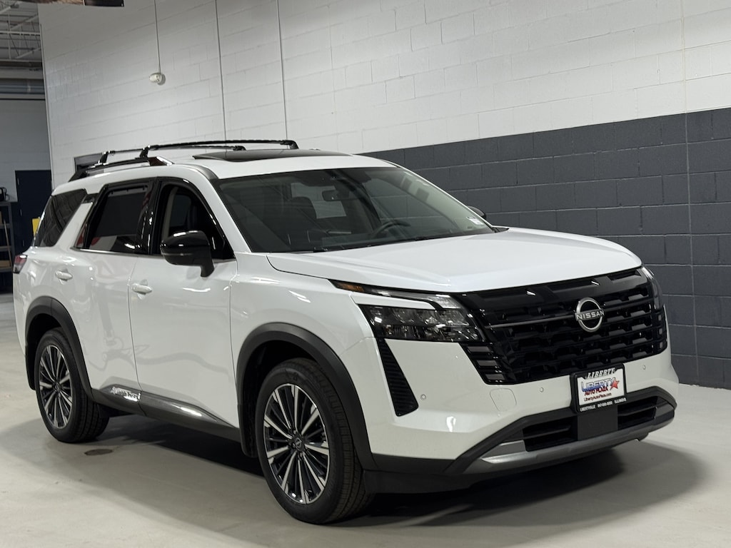 New 2026 Nissan Pathfinder Platinum SUV
