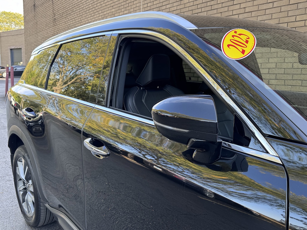 Used 2025 INFINITI QX60 LUXE SUV