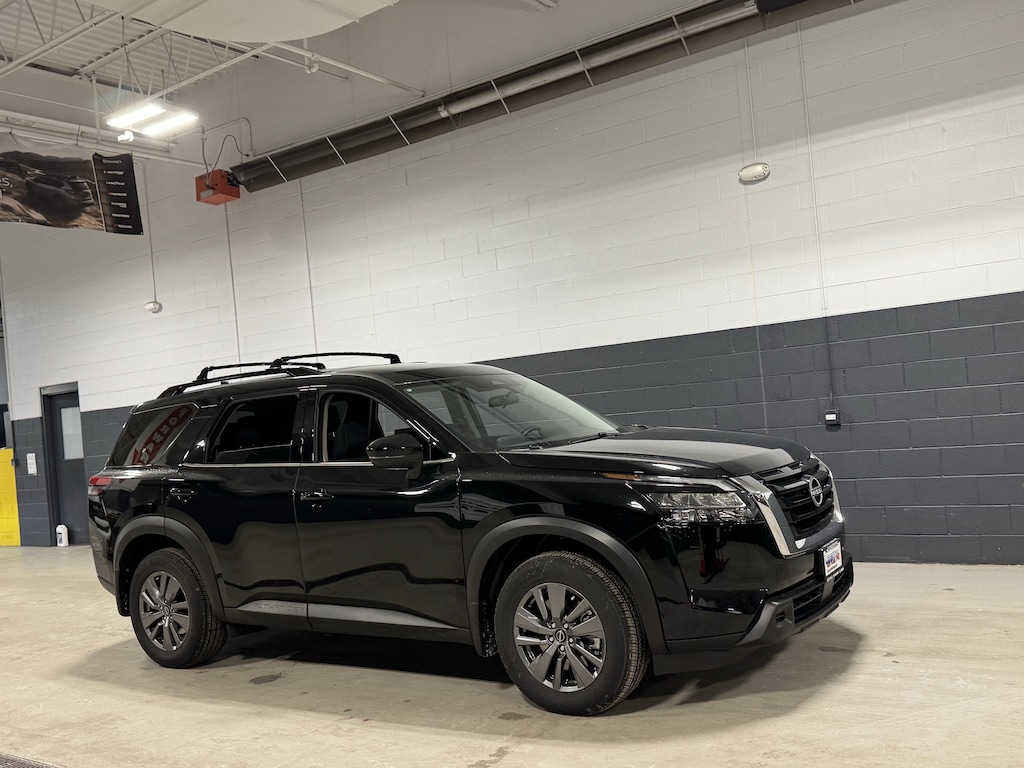 New 2025 Nissan Pathfinder SV SUV