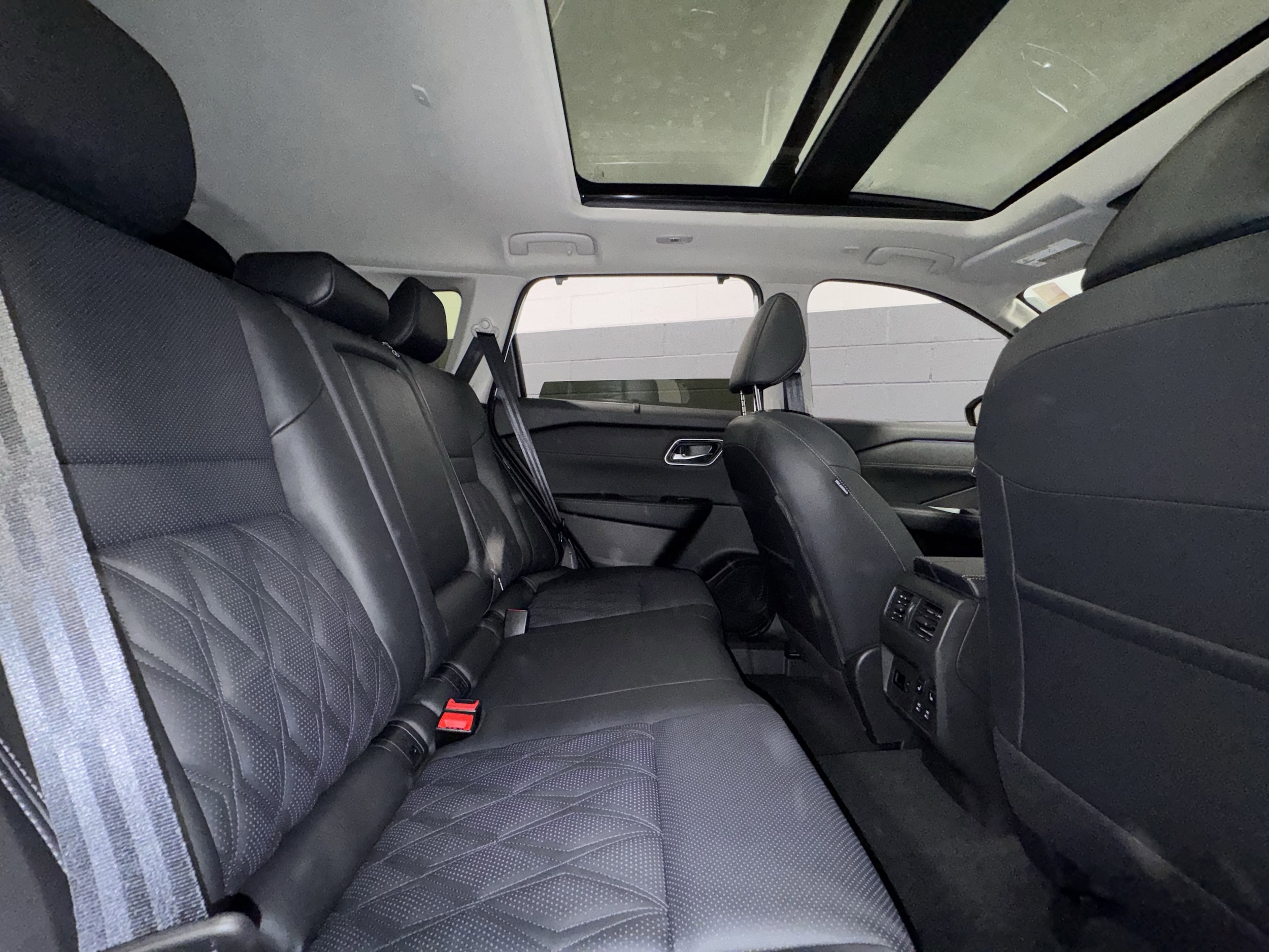 2026 Nissan Rogue Platinum - Photo 16
