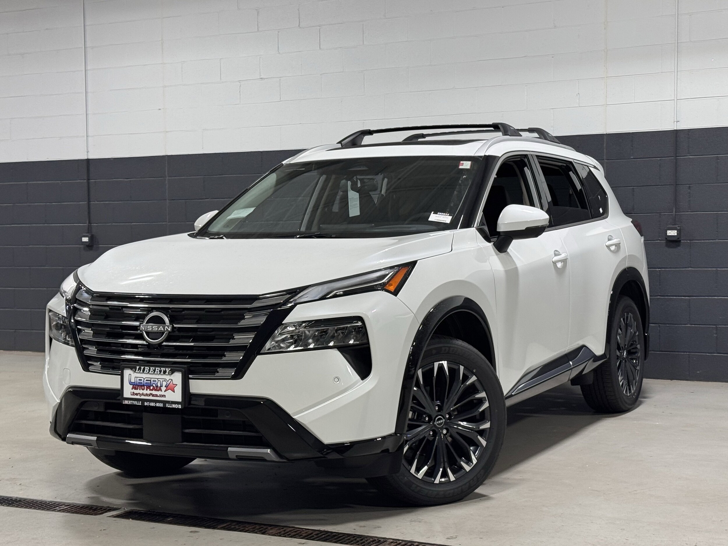 2026 Nissan Rogue Platinum - Photo 32