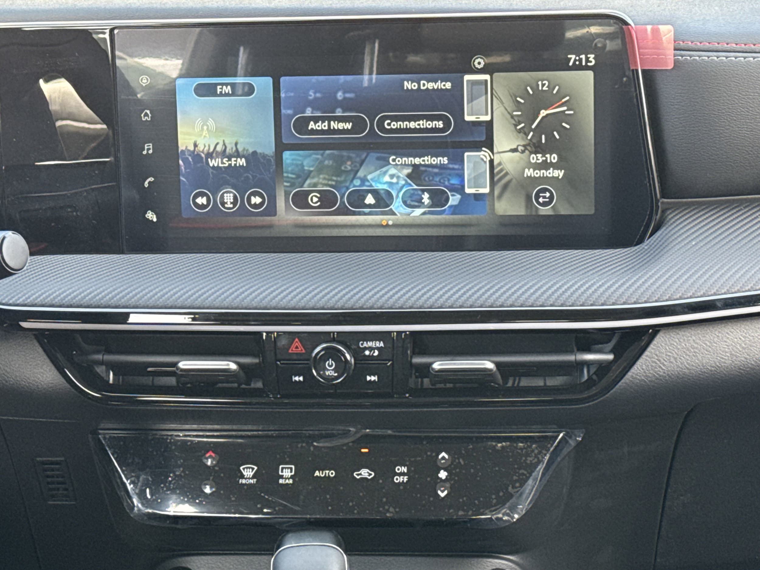 2025 Nissan Kicks SR AWD - Photo 32