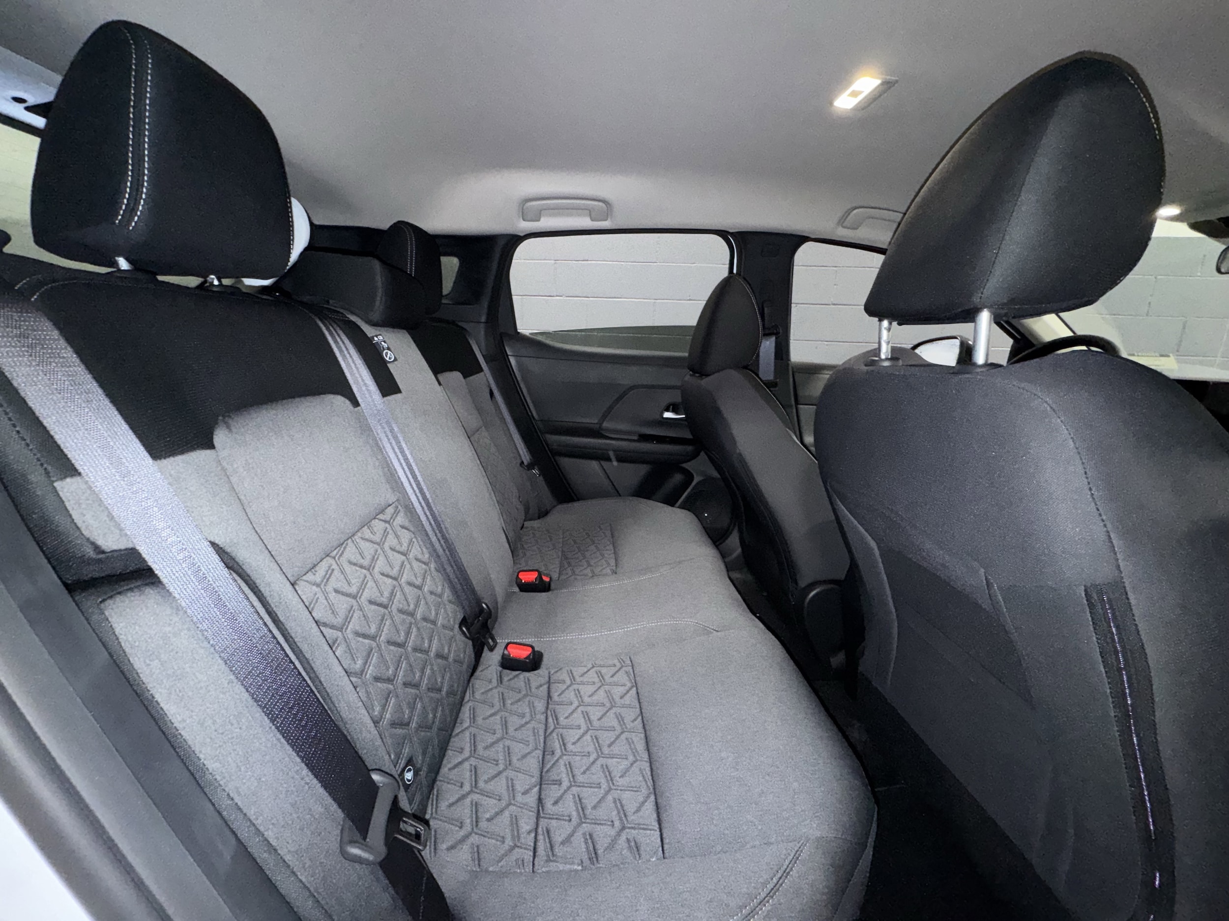 2026 Nissan KICKS SV AWD - Photo 12