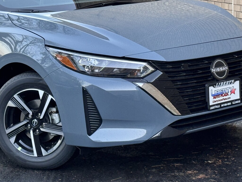 New 2025 Nissan Sentra SV Sedan