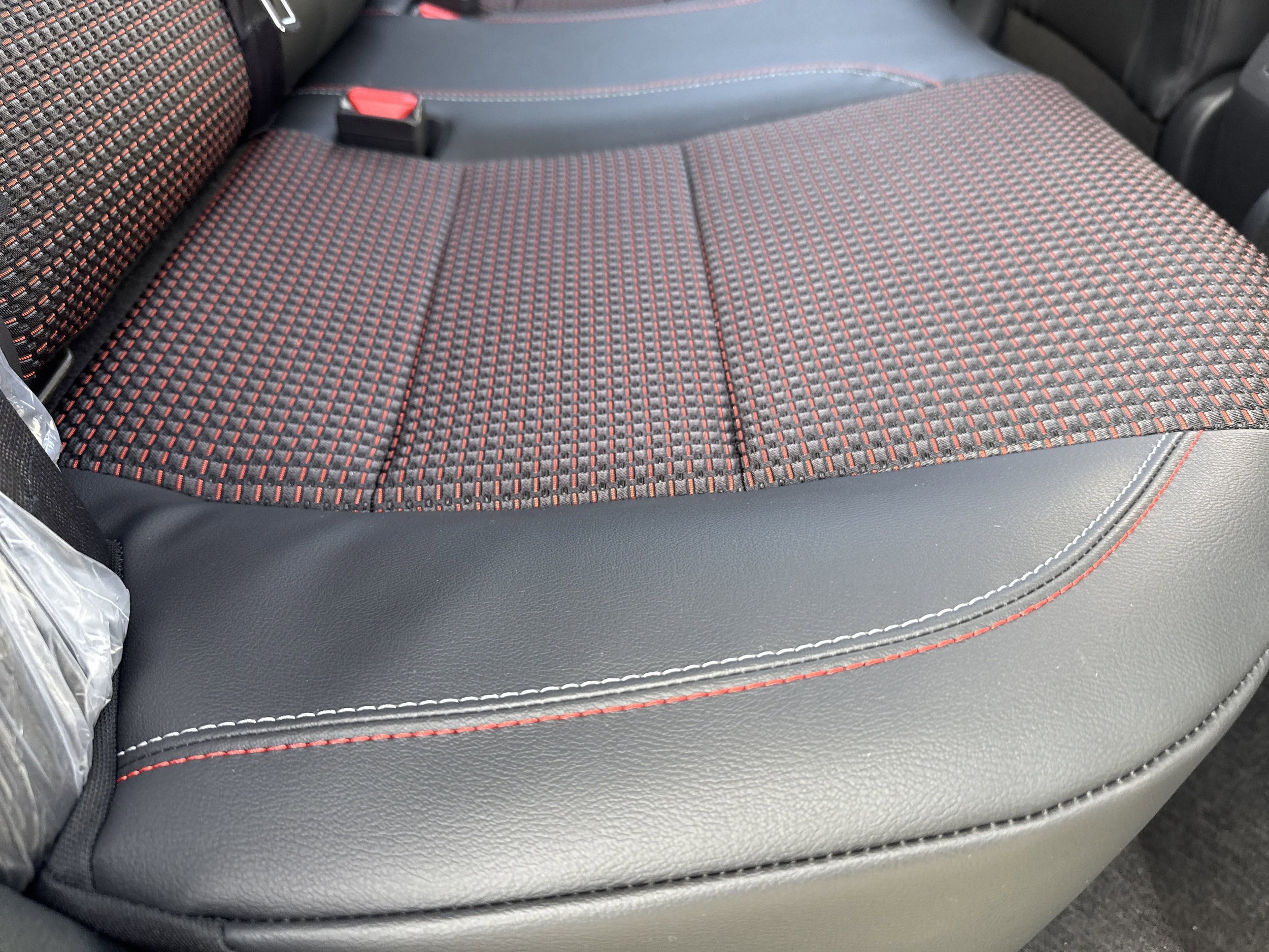 2025 Nissan Kicks SR AWD - Photo 26