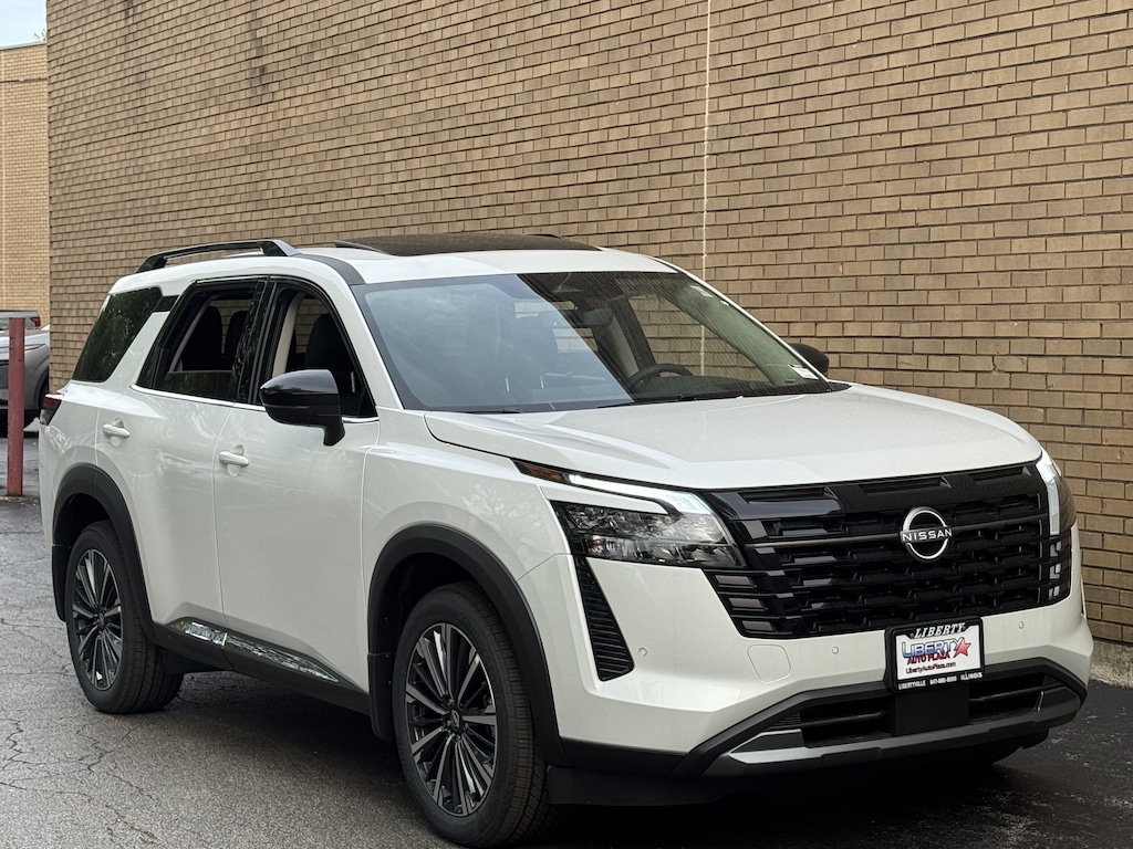 New 2026 Nissan Pathfinder Platinum SUV