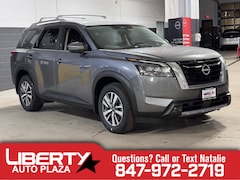 2025 Nissan Pathfinder SL SUV