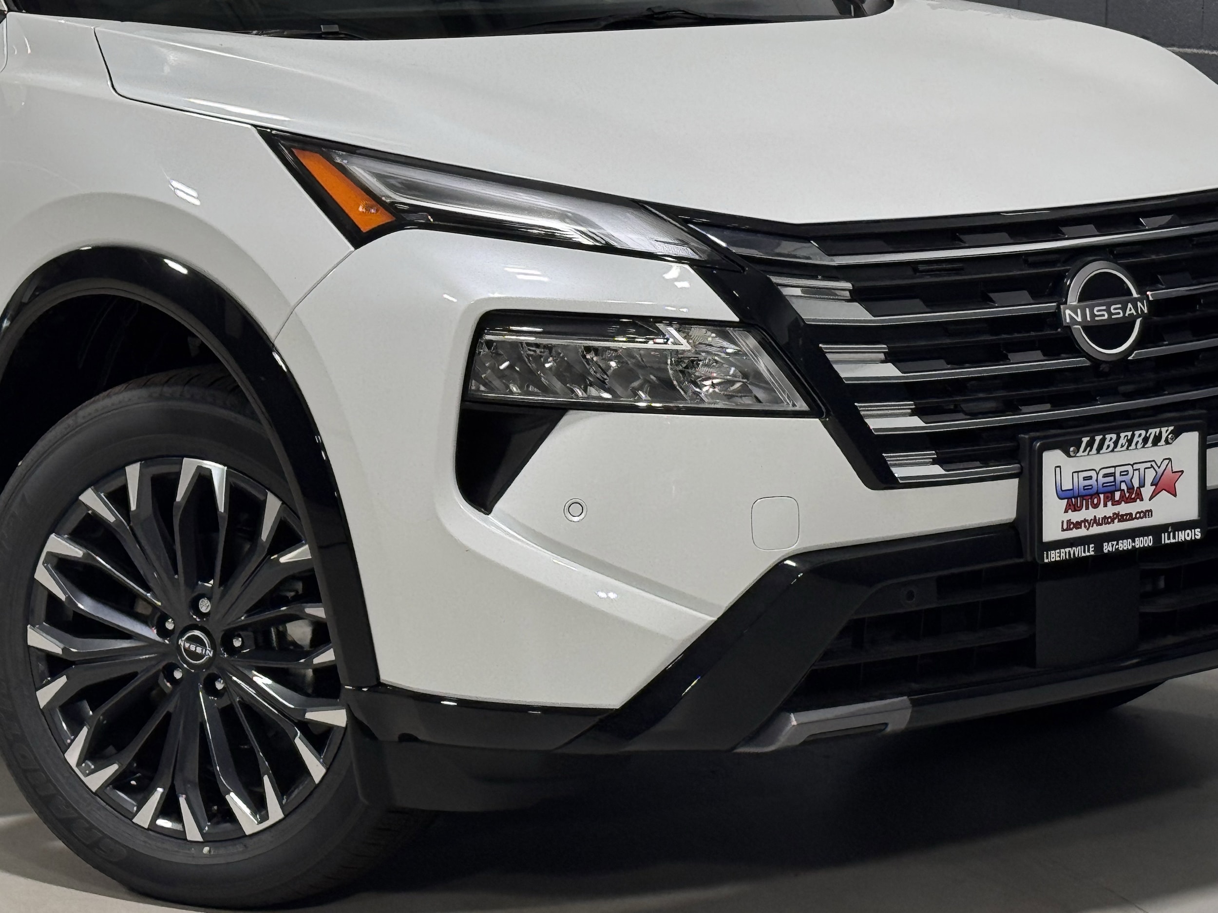 2026 Nissan Rogue Platinum - Photo 6