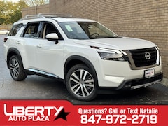 2025 Nissan Pathfinder Platinum SUV