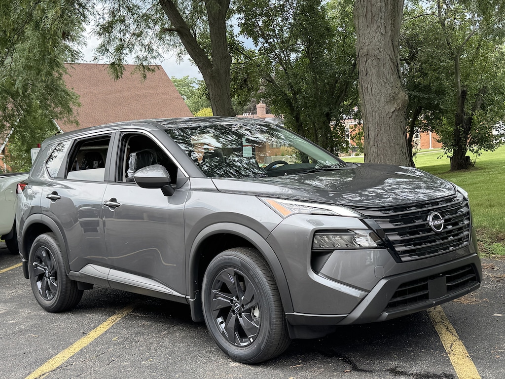 New 2026 Nissan Rogue SV SUV
