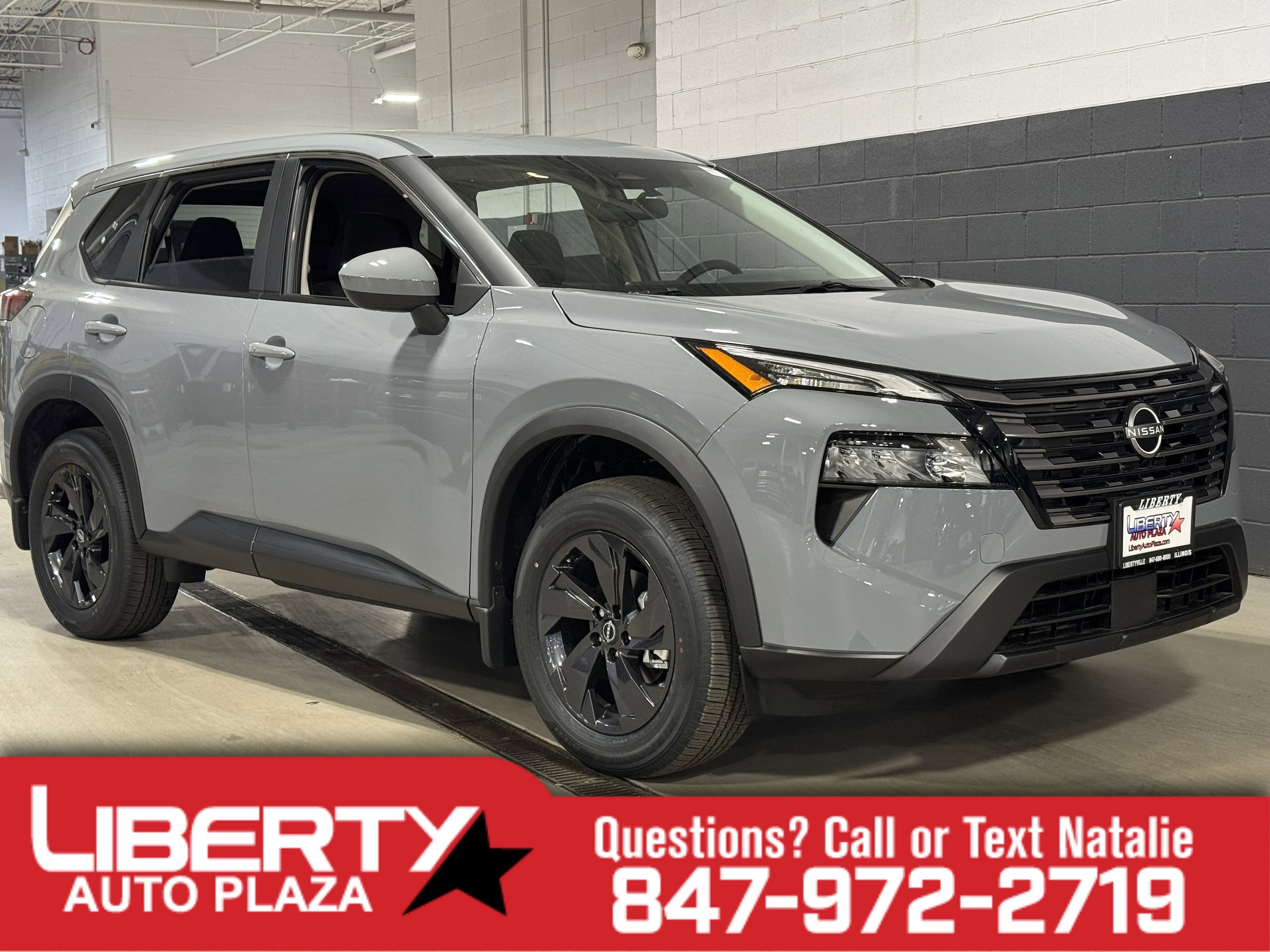 2026 Nissan Rogue SV FWD's photo