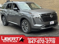 2026 Nissan Pathfinder Platinum SUV