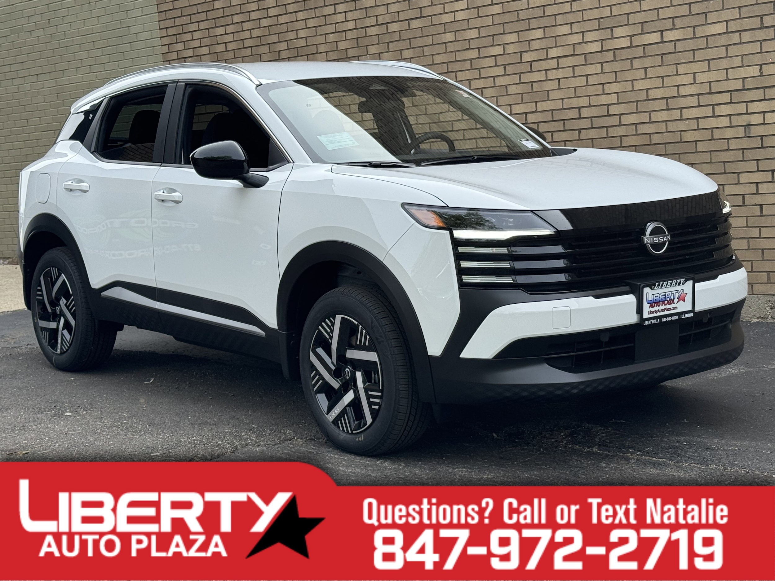 2026 Nissan Kicks 2.0 SV's photo