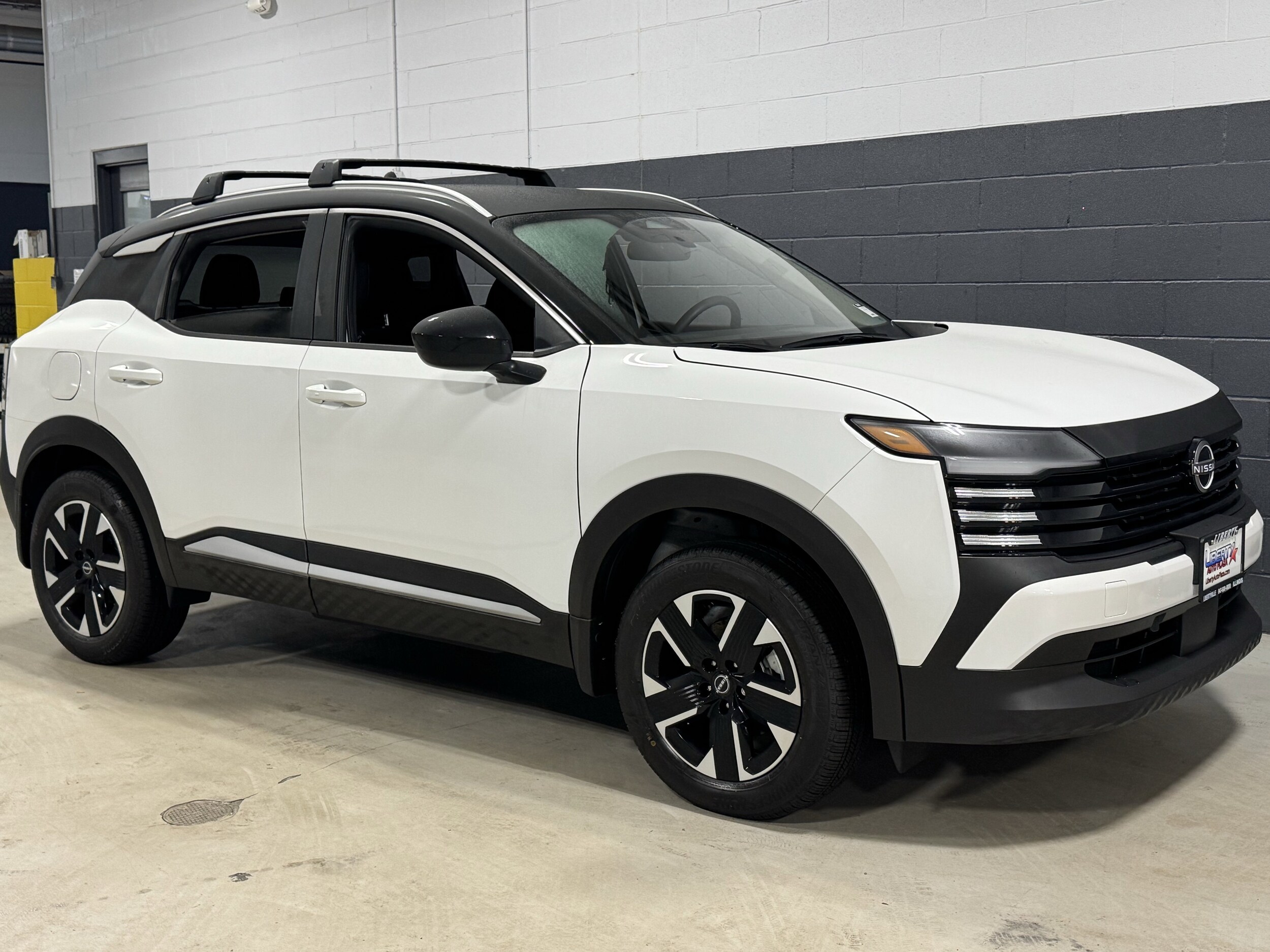 2026 Nissan KICKS SV AWD - Photo 6