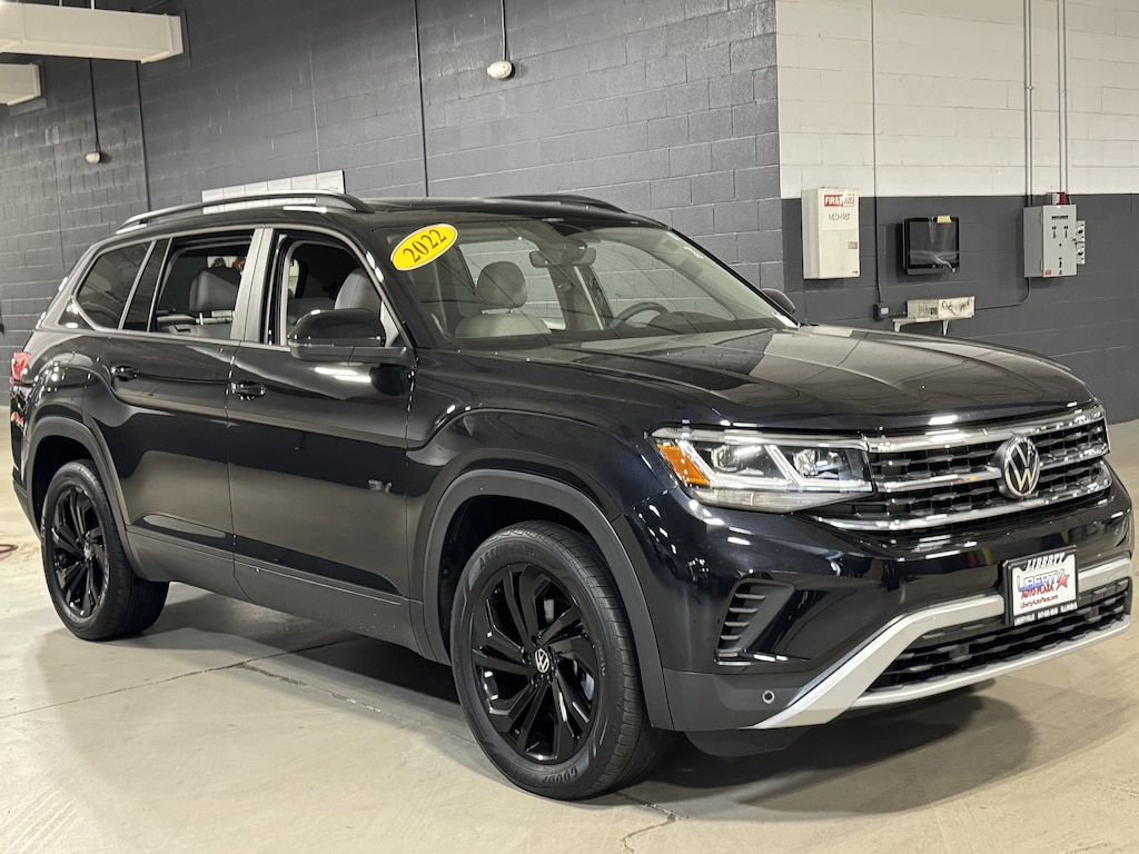 Used 2022 Volkswagen Atlas 3.6L V6 SE w/Technology SUV