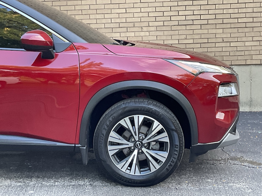 Used 2023 Nissan Rogue SV SUV